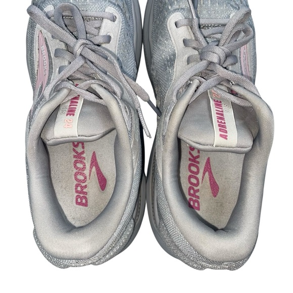 Brooks Adrenaline GTS 24 Women's Gray and Pink Athletic Shoes Size 9.5 Wide - Picture 7 of 16